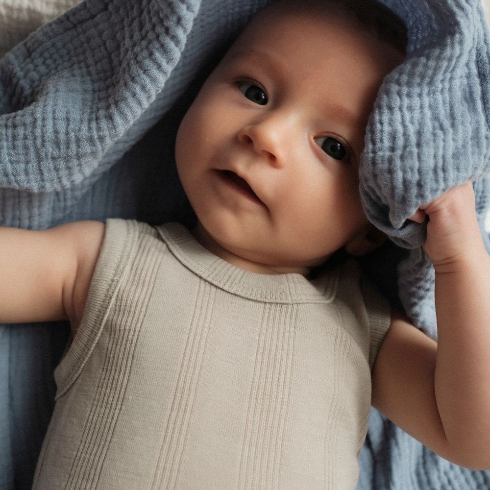 Tothemoon ☾ Tothemoon ☾ - Body - Sleeveless - Wool & silk - Needle pattern - Dove Clothing 50