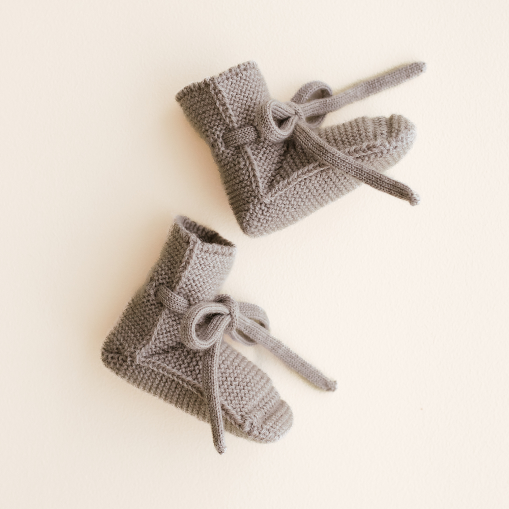 Hvid Hvid x Zoen voor Gust - Booties - 100% Merino wool - Sesame Booties 0-9m