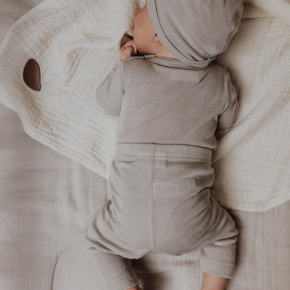 Tothemoon ☾ Tothemoon ☾ - Body - Long sleeve - Wool & Silk - Needle pattern - Dove Clothing 50