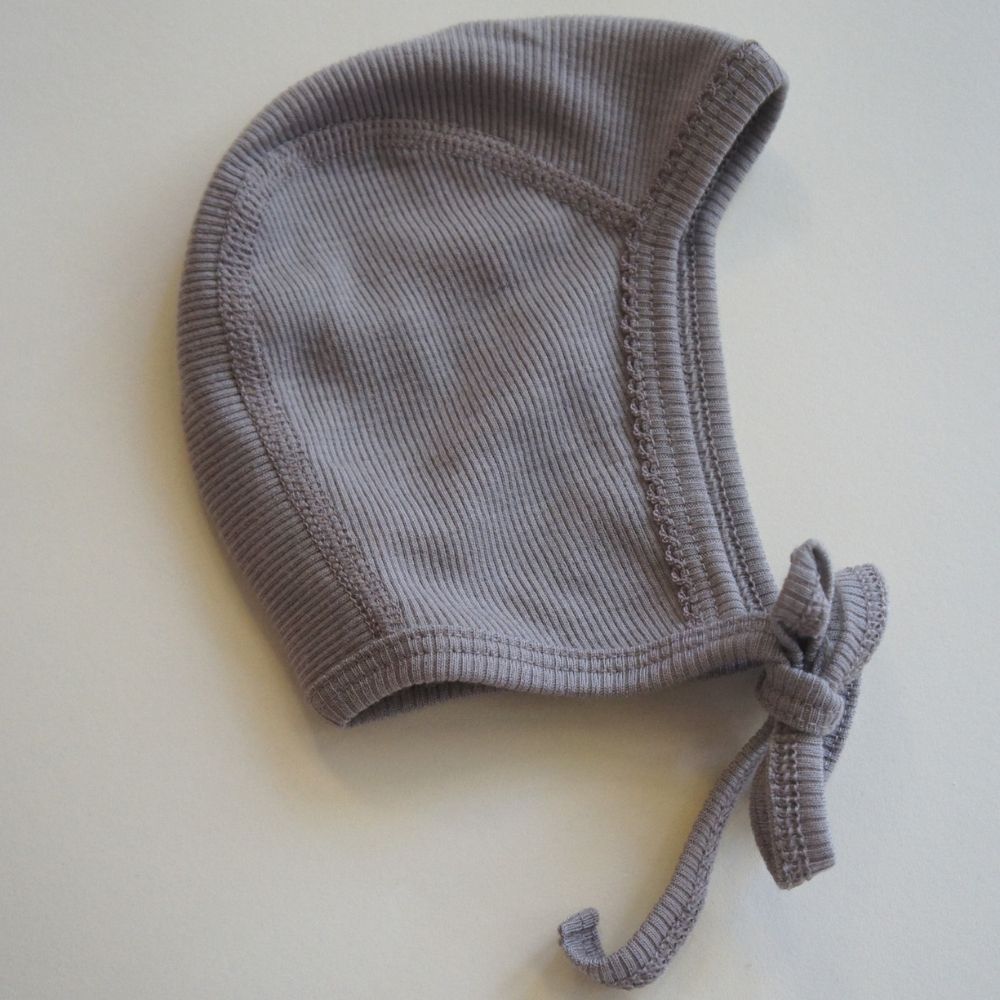 Newborn Bonnet - 100% Wool - Rib - Taupe