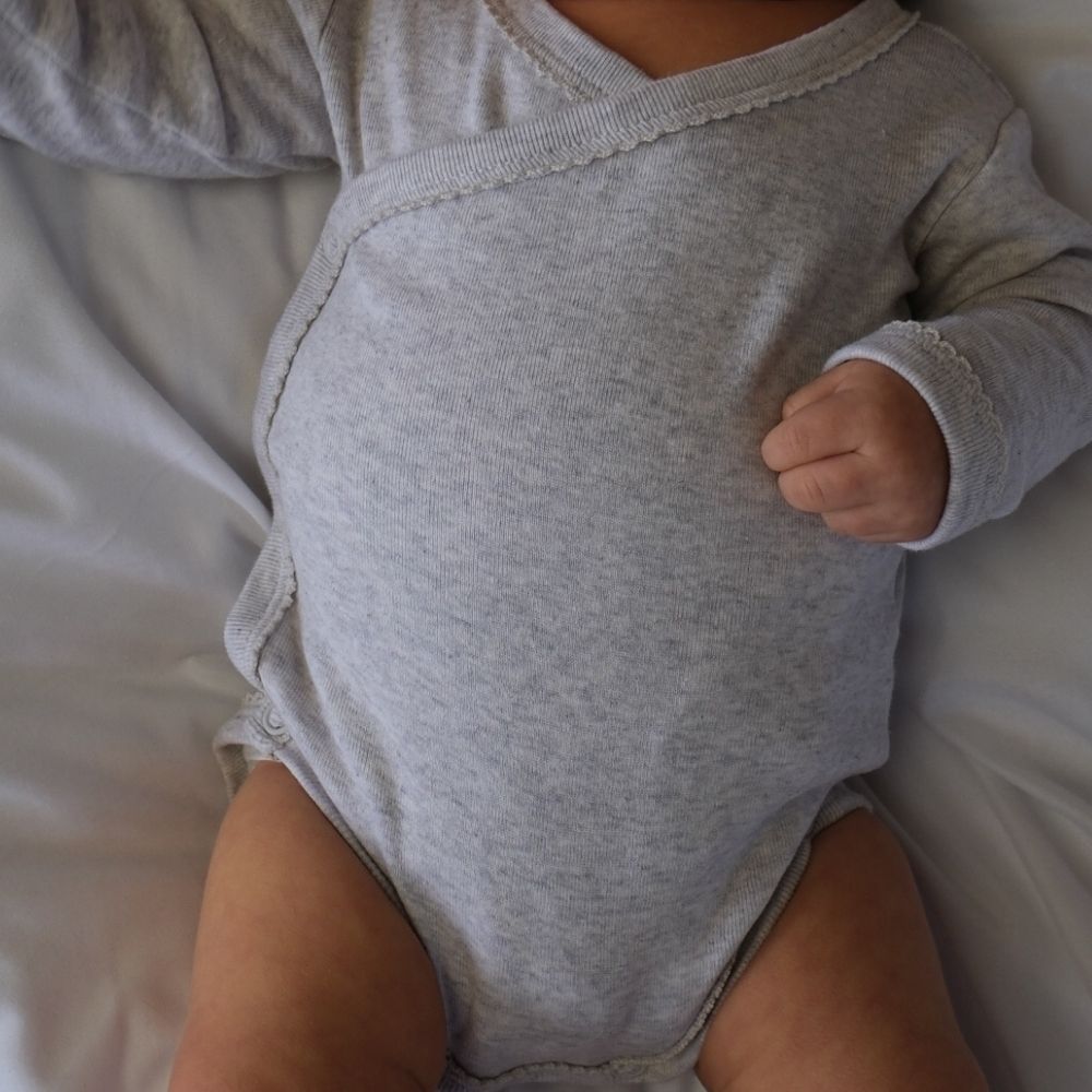 Tothemoon ☾ - Cross-over body - Long sleeve - Organic cotton - Light grey