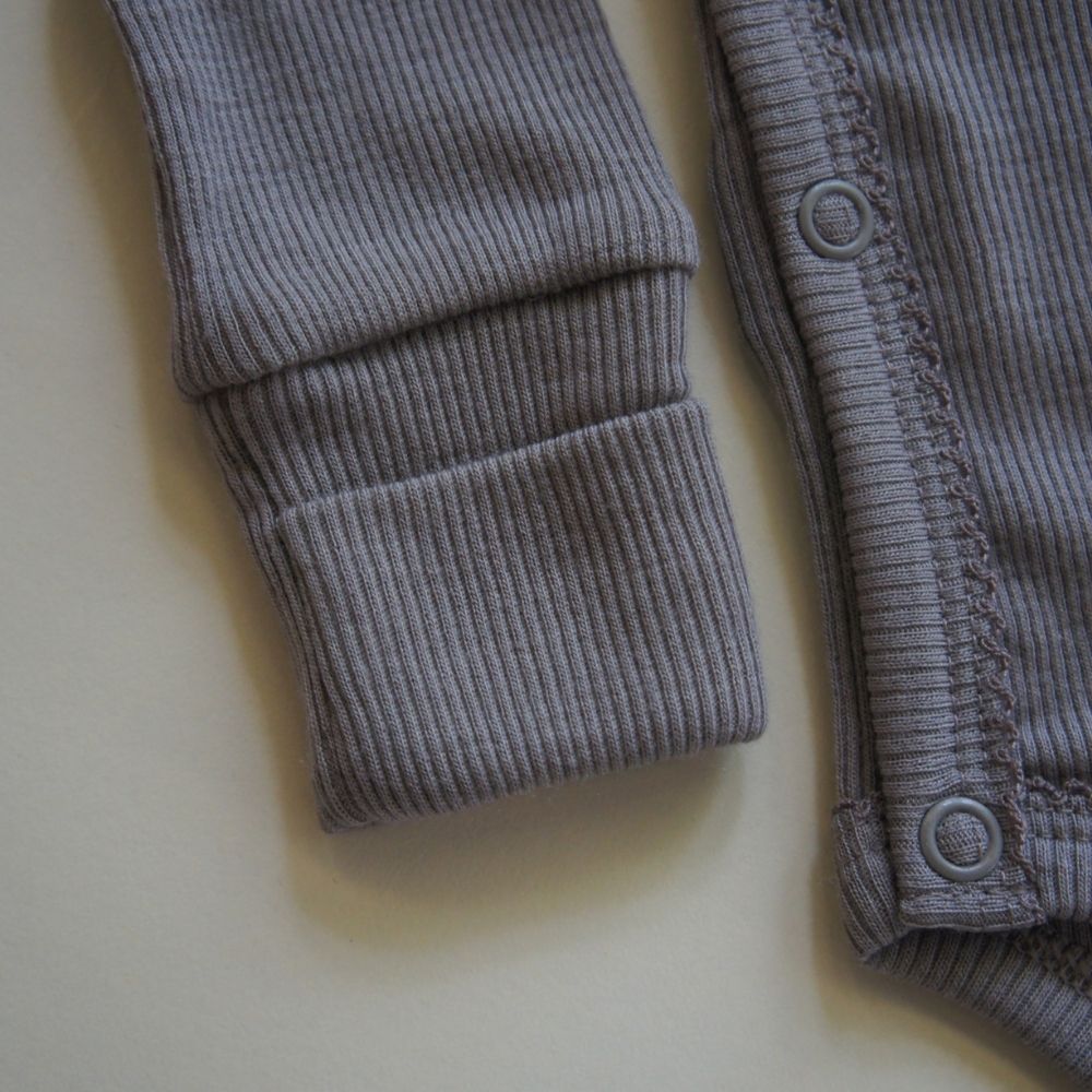 Cross-over body - Long sleeve - 100% Wool - Rib - Taupe