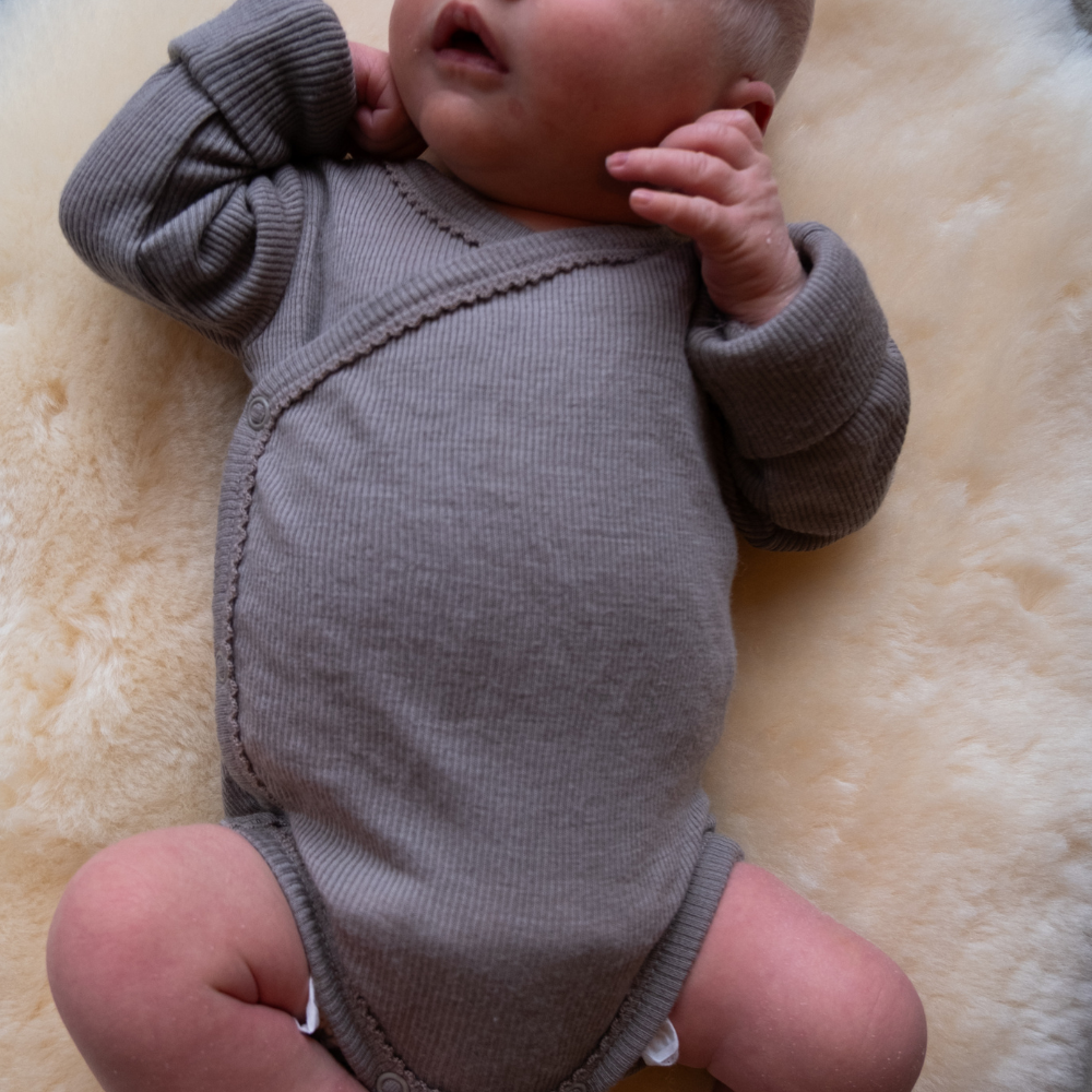 Cross-over body - Long sleeve - 100% Wool - Rib - Taupe