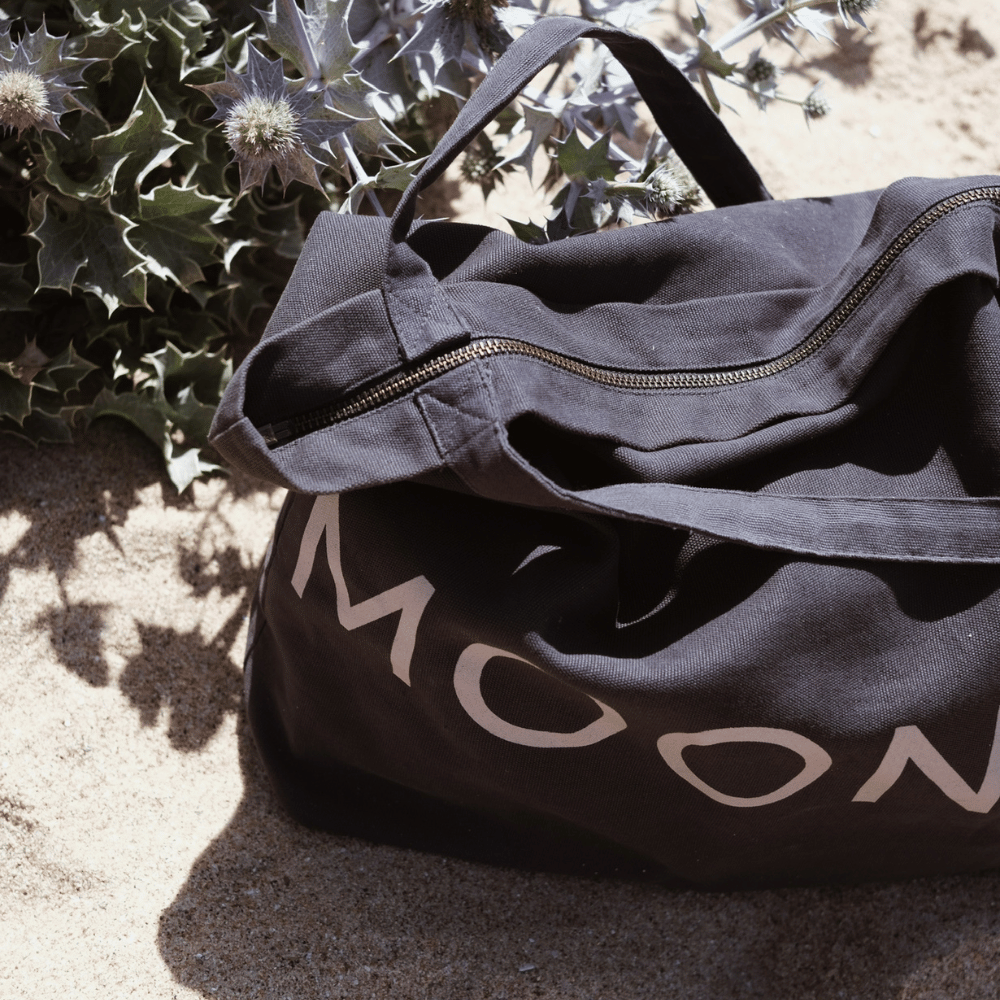 Tothemoon ☾ Tothemoon ☾ - Diaper bag with zipper - 100% Cotton Black print