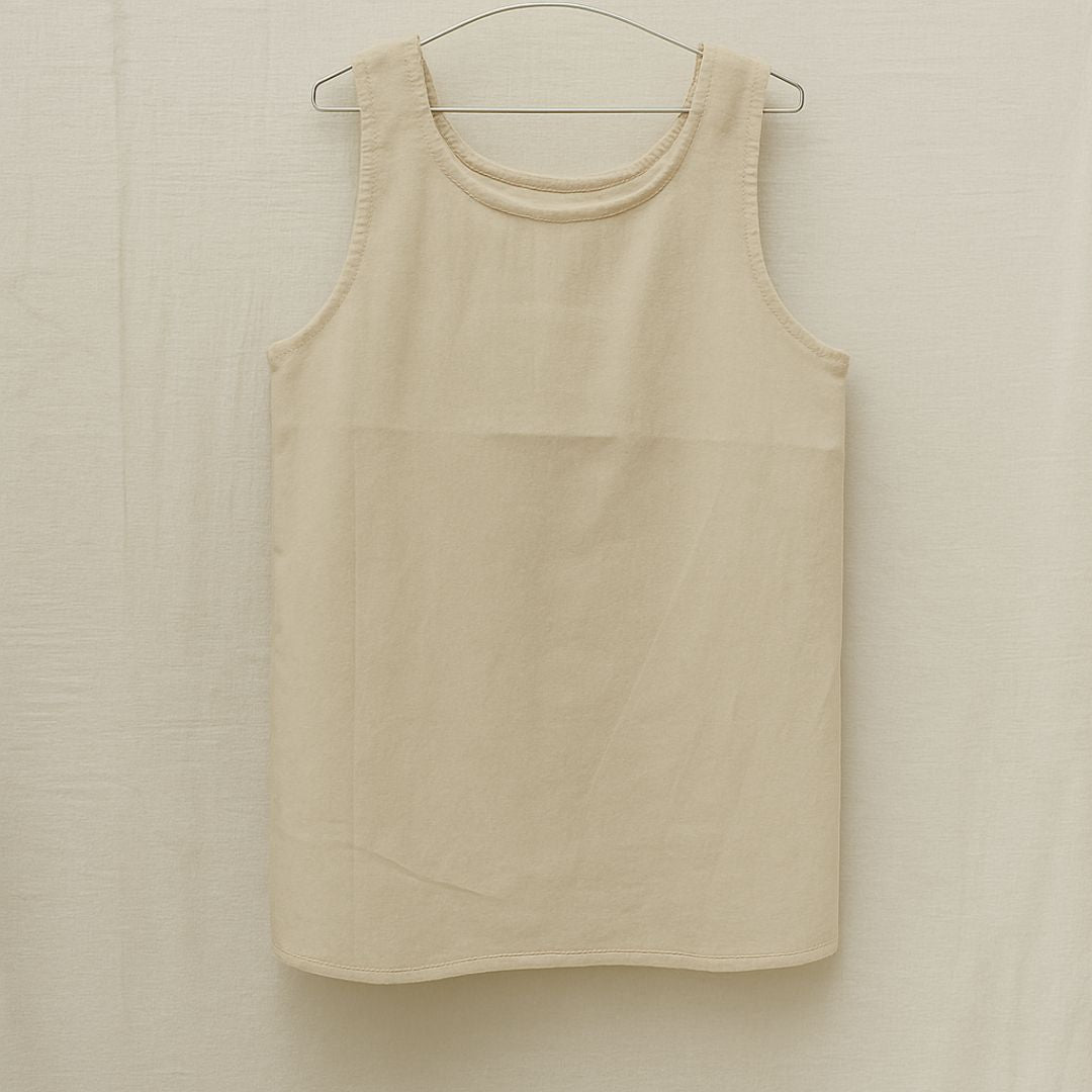 Ziggy dress - V-shaped back - 100% Cotton - Handmade in Holland - Butter
