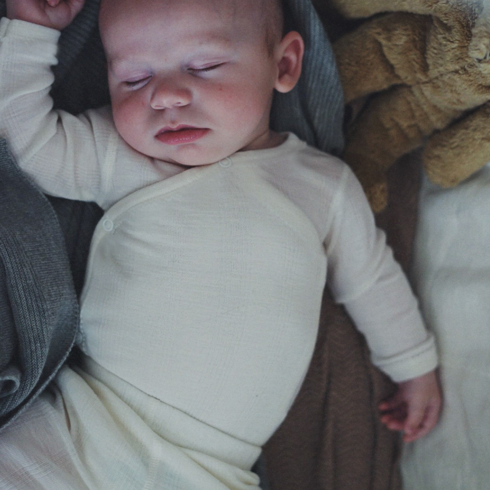 Tothemoon ☾ Tothemoon ☾ - Cross-over body - Long sleeve - Wool & silk - Needle pattern - Natural Clothing 50