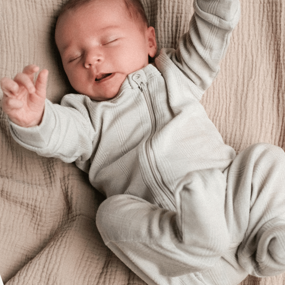 Tothemoon ☾ Tothemoon ☾ - Sleep suit - 2 in 1 Foot - With zipper - Wool & silk - Needle pattern - Dove Clothing 50