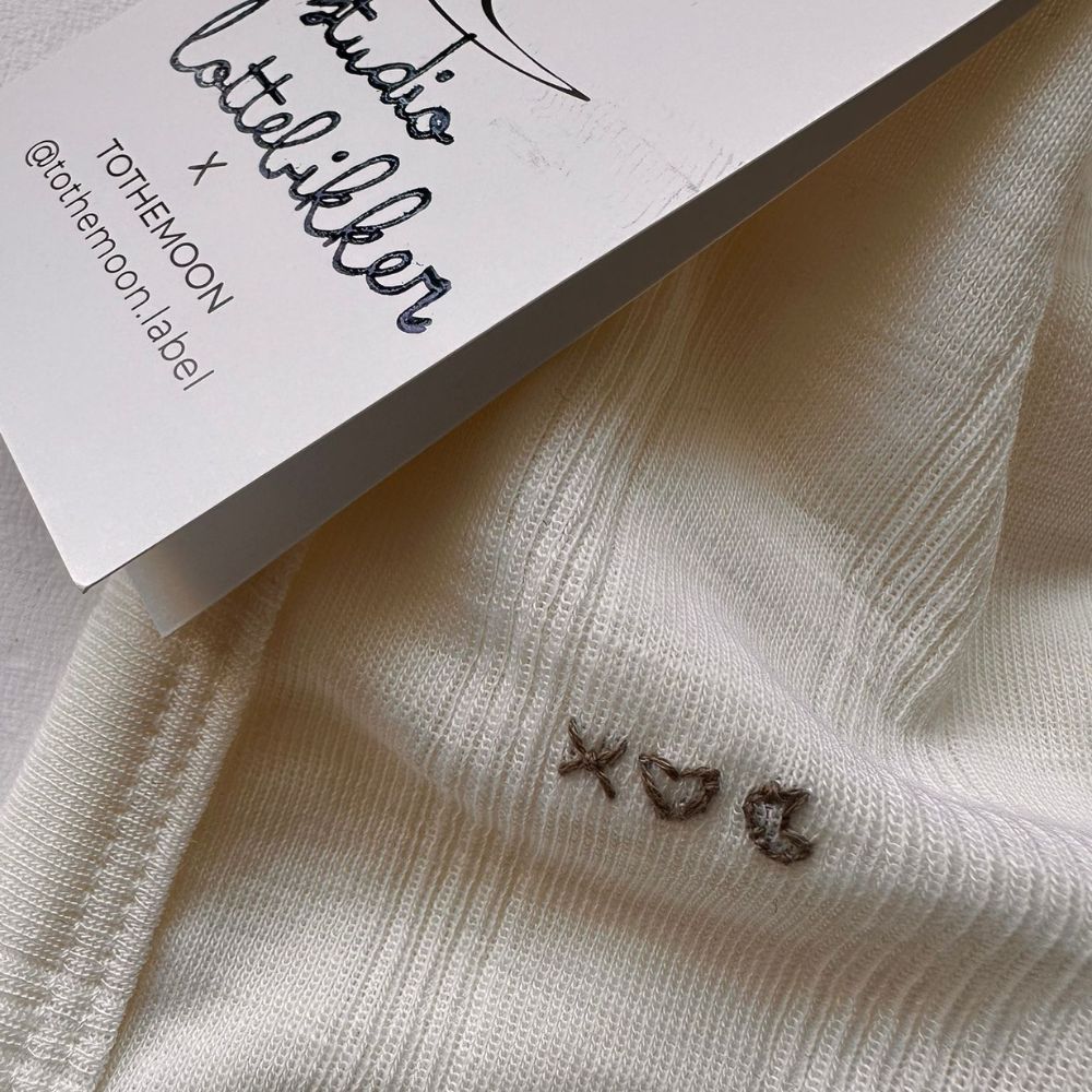 Cross-over body - Hand-Embroidered - X ♡ ☾