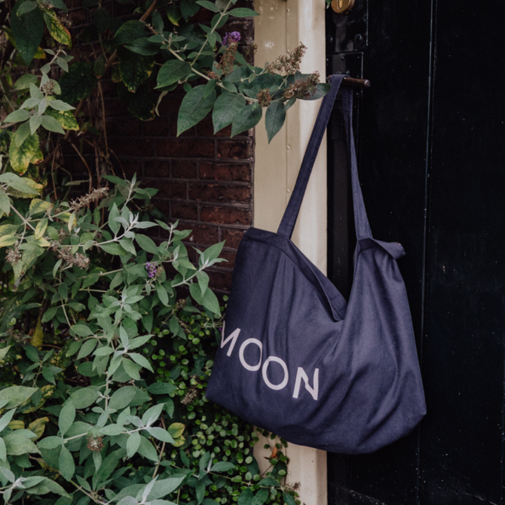 Tothemoon ☾ Tothemoon ☾ - Diaper bag with zipper - 100% Cotton Black print